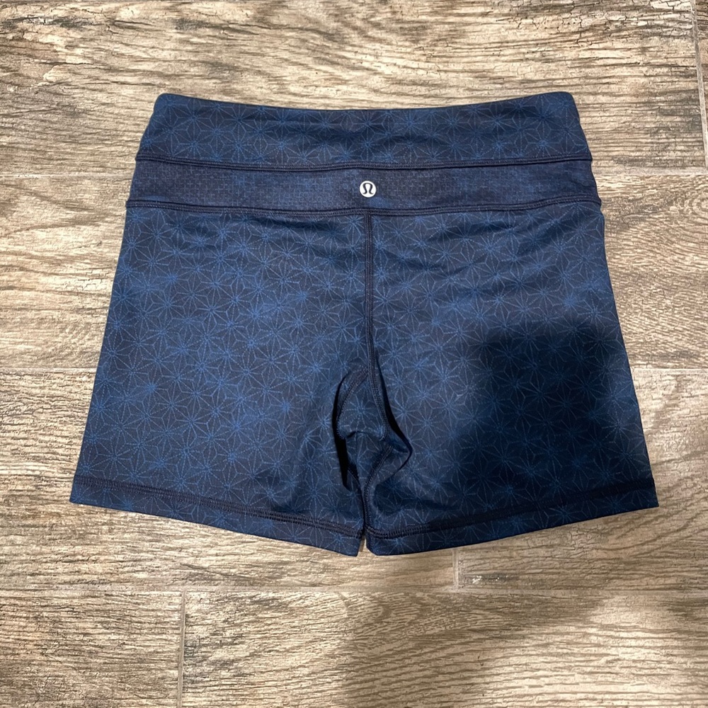 Lululemon active shorts